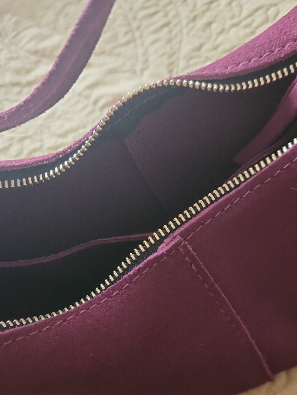 Portland Leather Purple Crescent Shoulder Bag size small - Picture 10 of 11